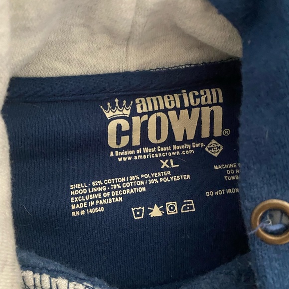 North Carolina men’s hoodie - Picture 2 of 2